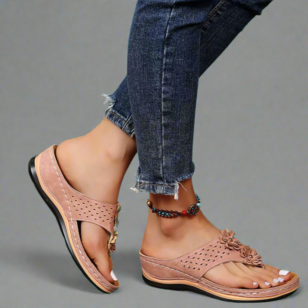 Урсалина | Ортопедични ретро сандали