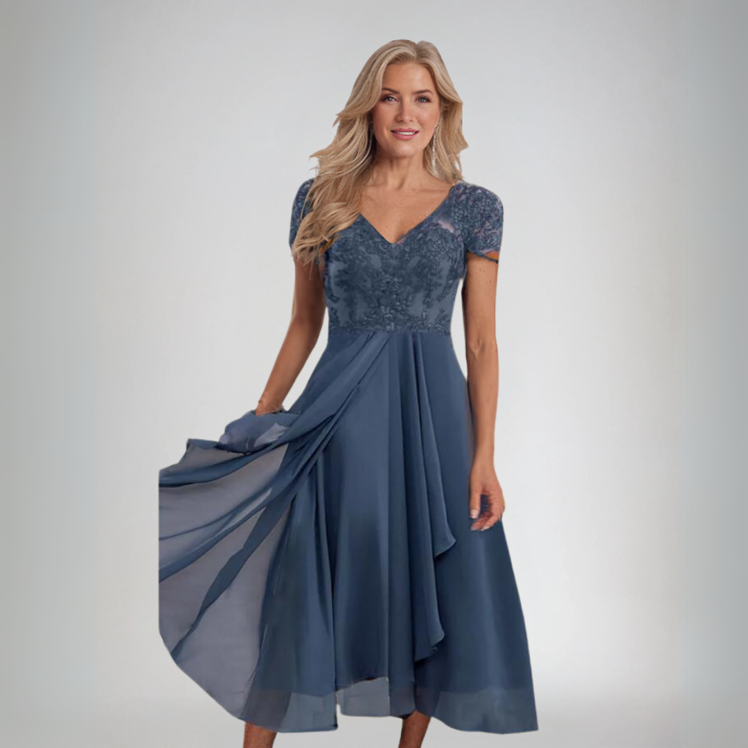 Монка | Елегантна дантелена рокля