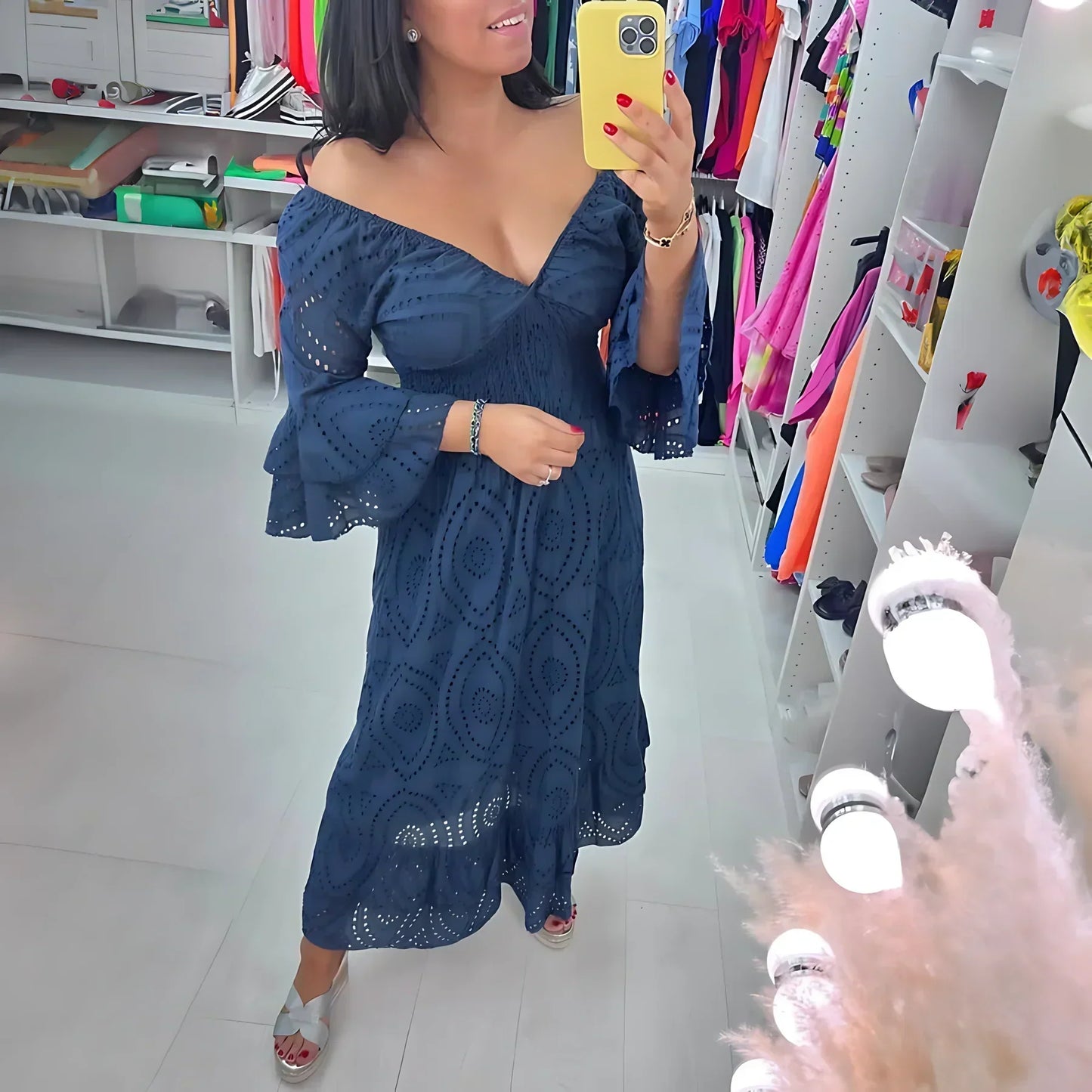 Cristin™ | Луксозна Силуетна Рокля (Почти разпродадена)