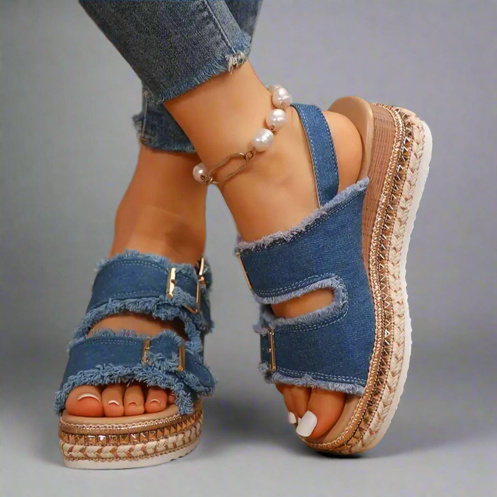 Аранка | Удобни сандали на ток за всеки ден