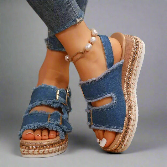 Аранка | Удобни сандали на ток за всеки ден