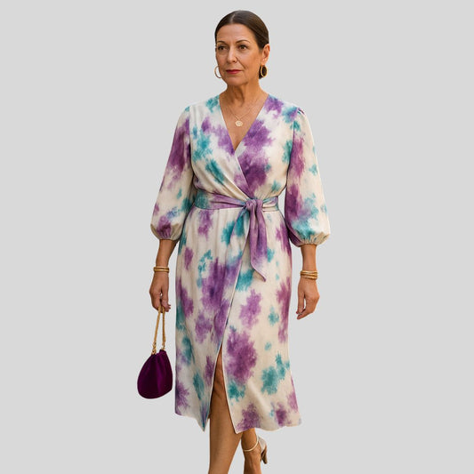 Кали | Елегантна лилава рокля с V-образно деколте