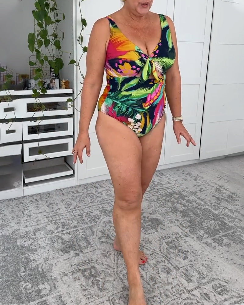 Еднокомпонентен бански костюм с принт на листа