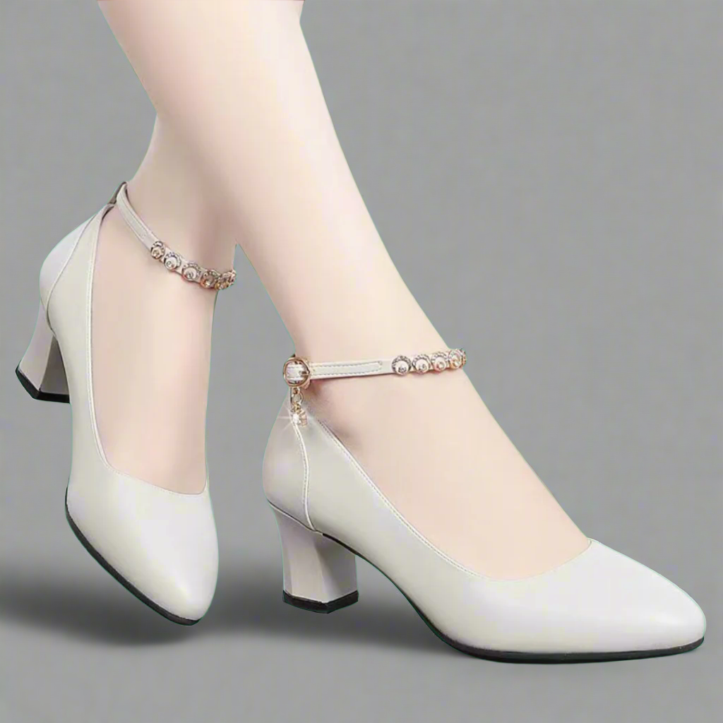 Zymara | Обувки с токчета от премиум лак за твоя офис стил