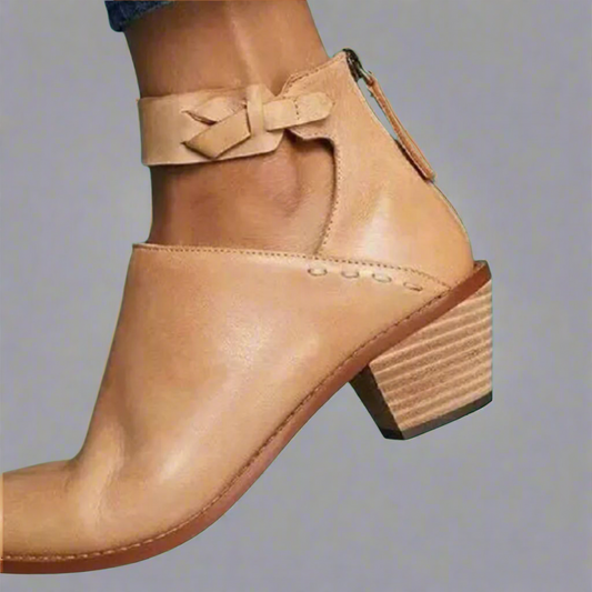 Рената | Обувки с отворени пръсти и блоков ток – комфорт и стил