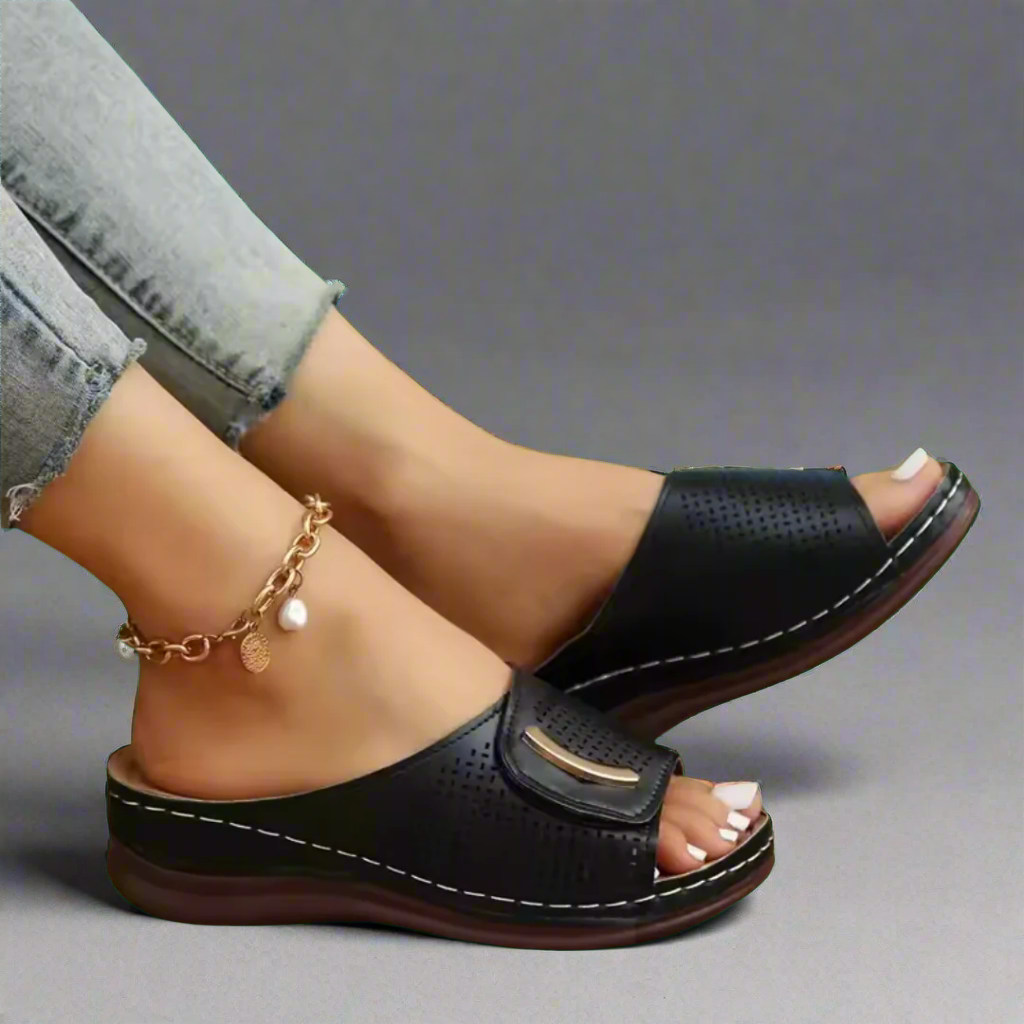 Хана | Удобни сандали с ток за лятото