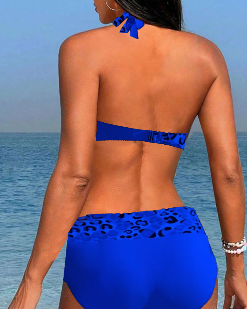 Бикини с печат на леопардов мотив