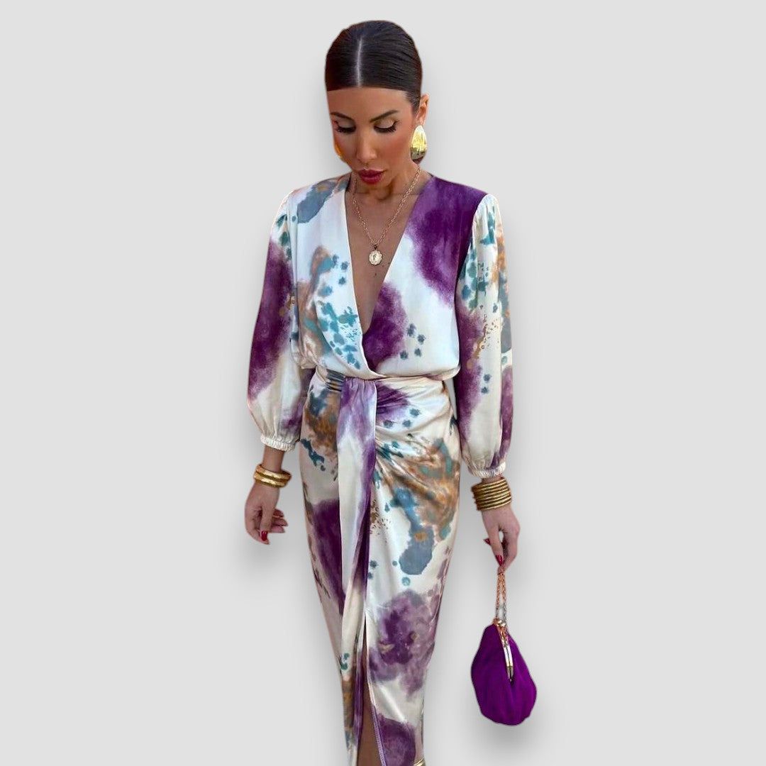 Кали | Елегантна лилава рокля с V-образно деколте