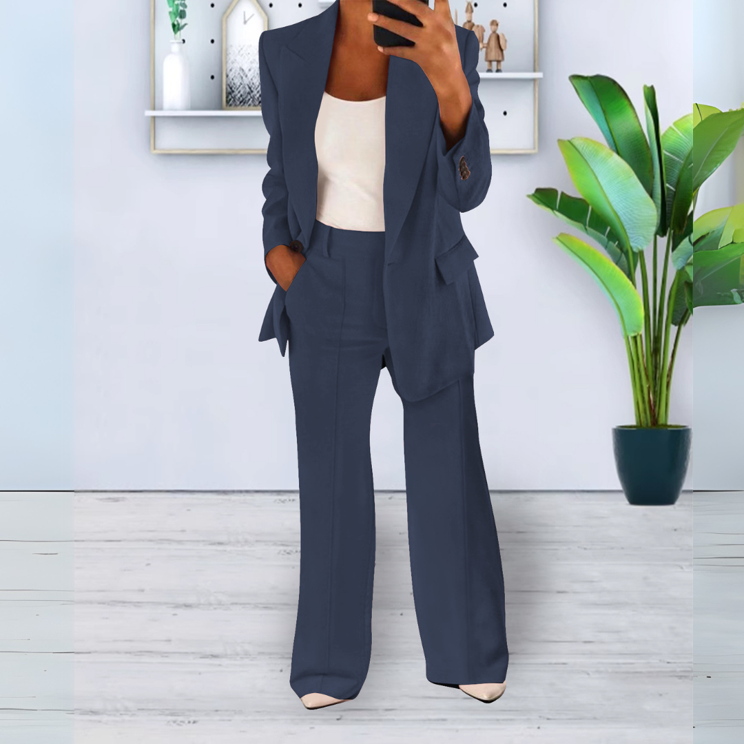 Зора | Стилна и удобна комплекция сако и панталони