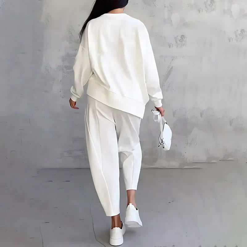 Бабет | Стилен двуделен комплект с кръгло деколте