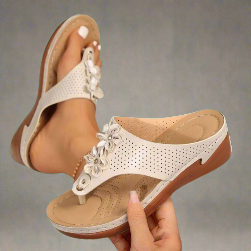 Thesmaria | Удобни сандали за всеки ден