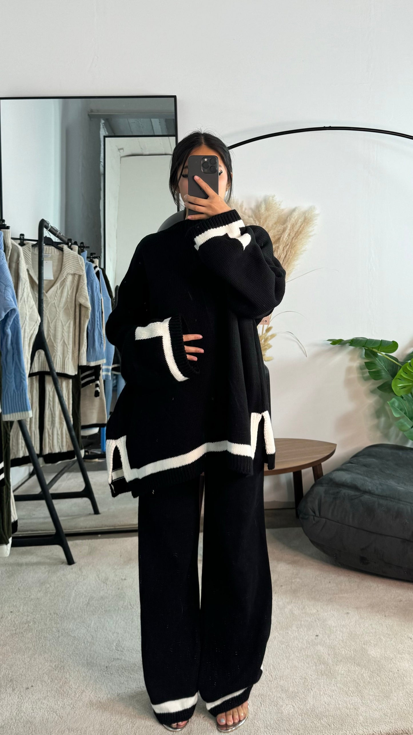 Naelle™ | Комплект за домашно носене с луксозен контрастен ръб