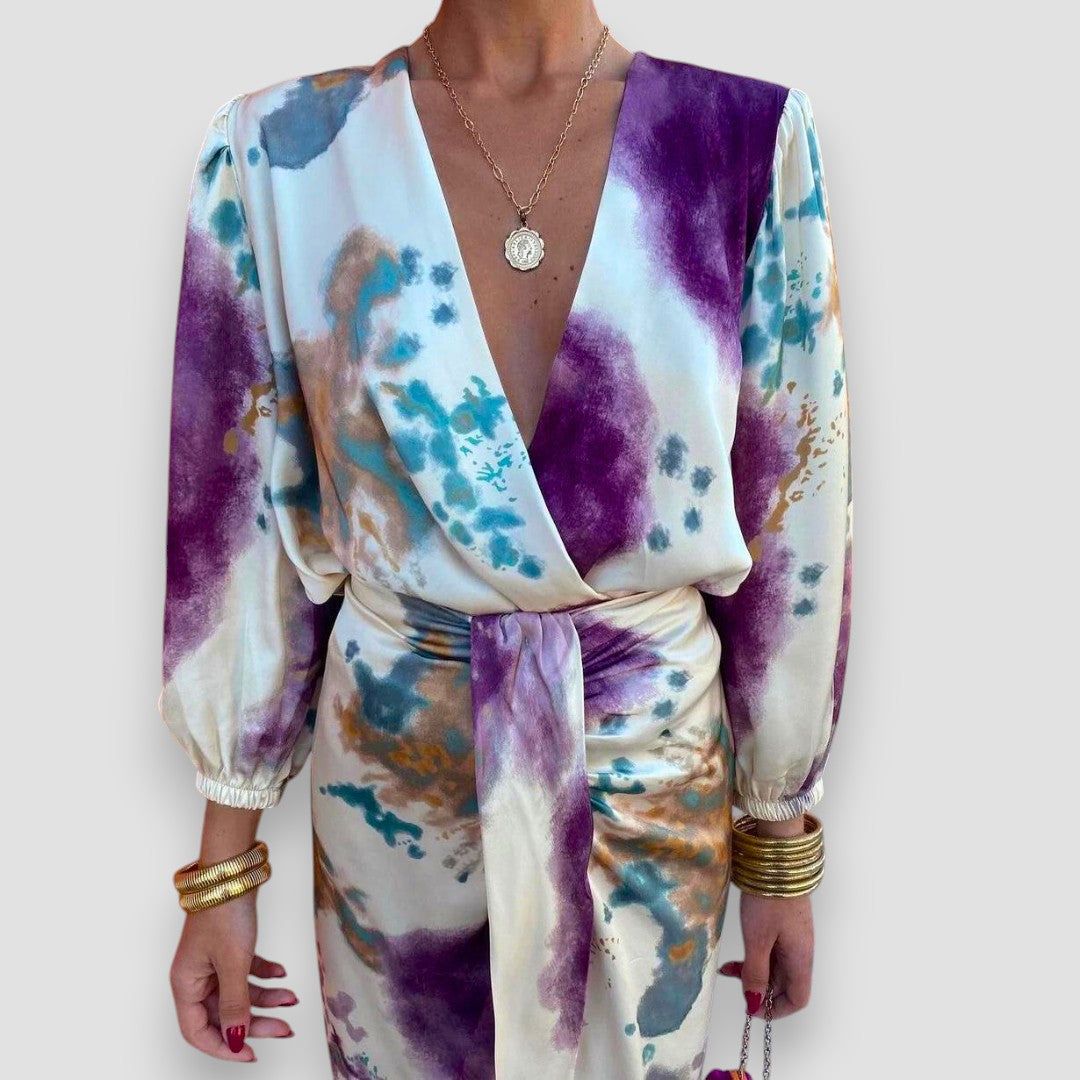 Кали | Елегантна лилава рокля с V-образно деколте