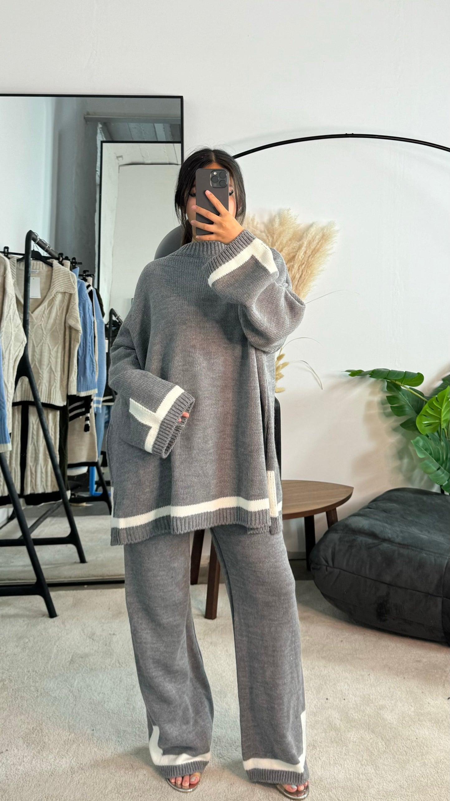 Naelle™ | Комплект за домашно носене с луксозен контрастен ръб