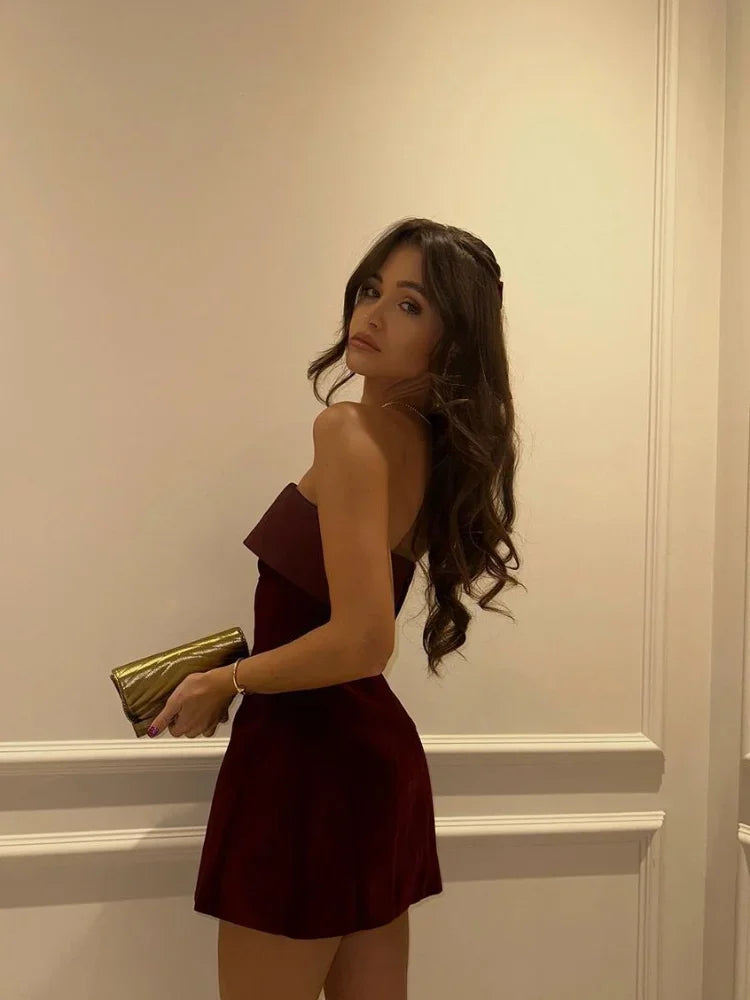 Scarlett™ | Мини рокля в бордо без гръб