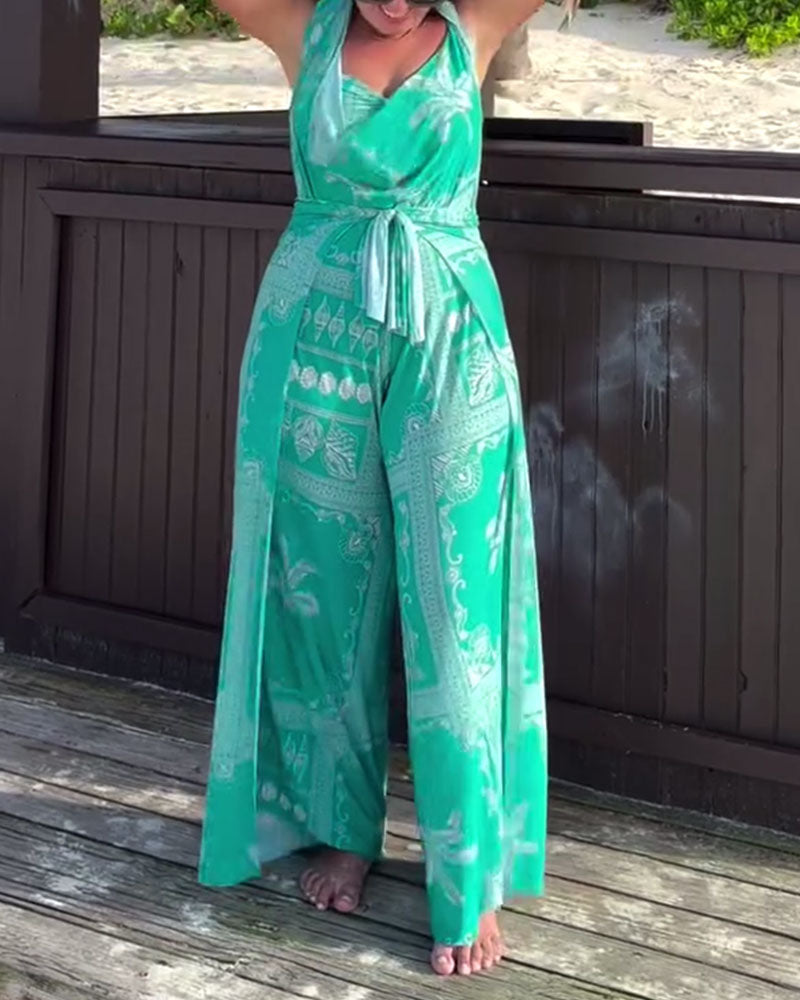 Персонализиран и елегантен бански костюм, обгръщащ гърдите, с принт