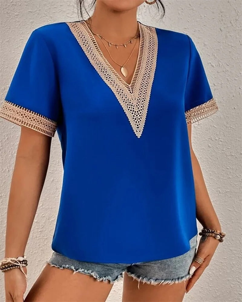 Тереза | Модна дантелена блуза с V-образно деколте