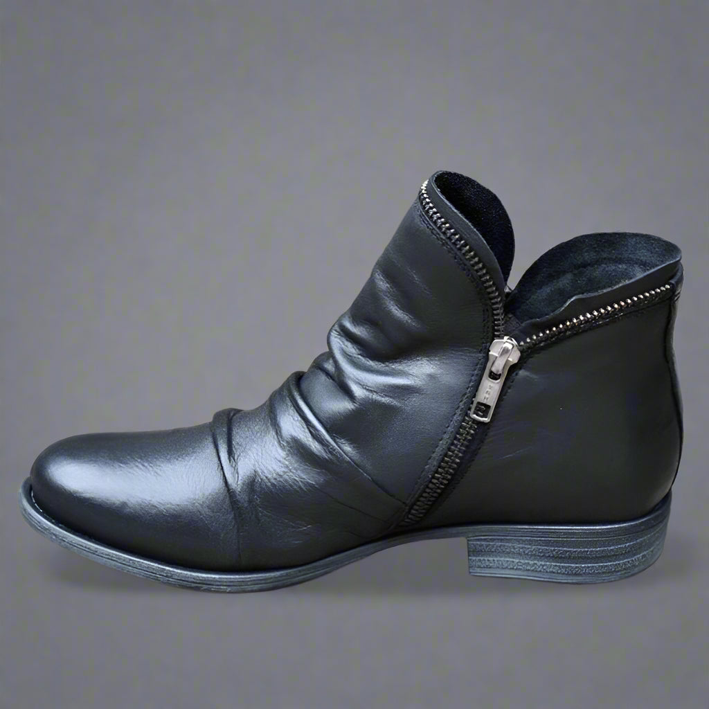 Sighild | Изискани кожени ботуши с цип